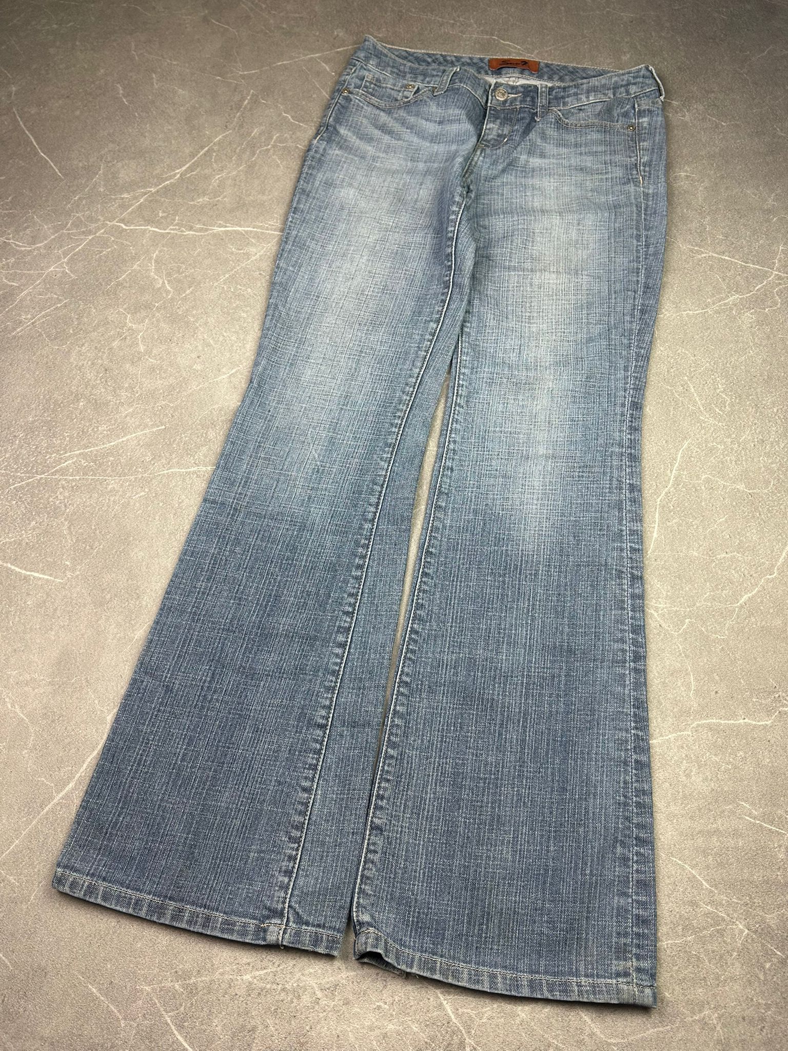 Y2K Bootcut/Flared Jeans (M)