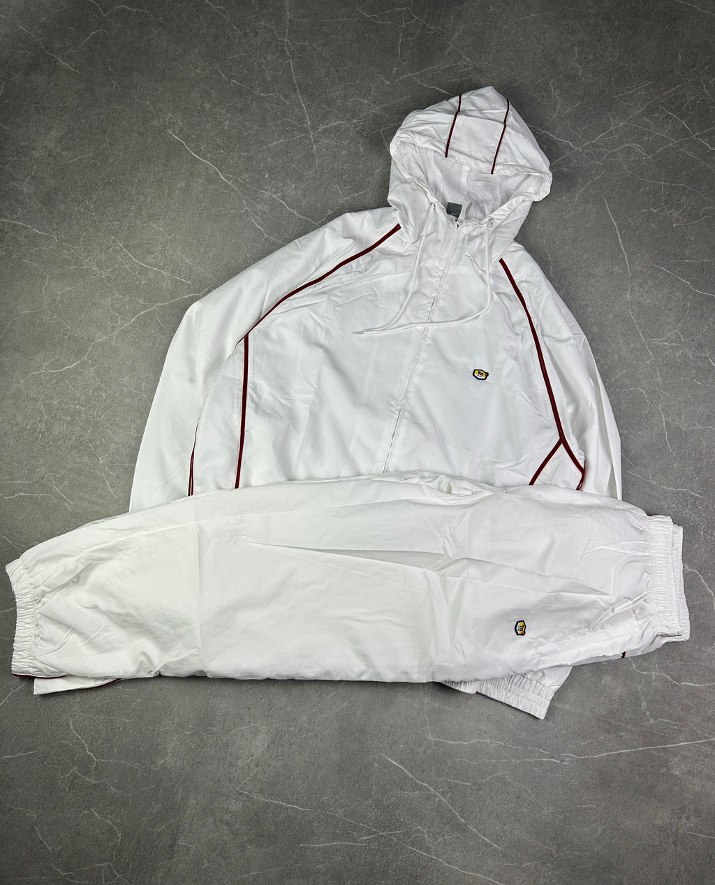 TN Tracksuit (XL)