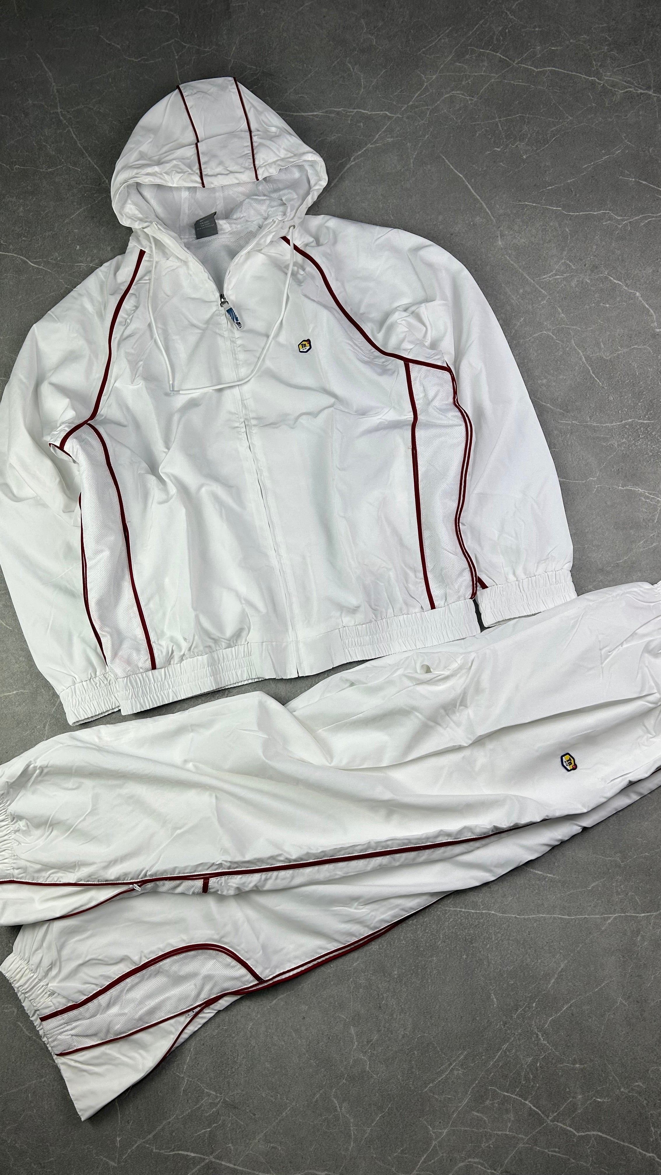 TN Tracksuit (XL)