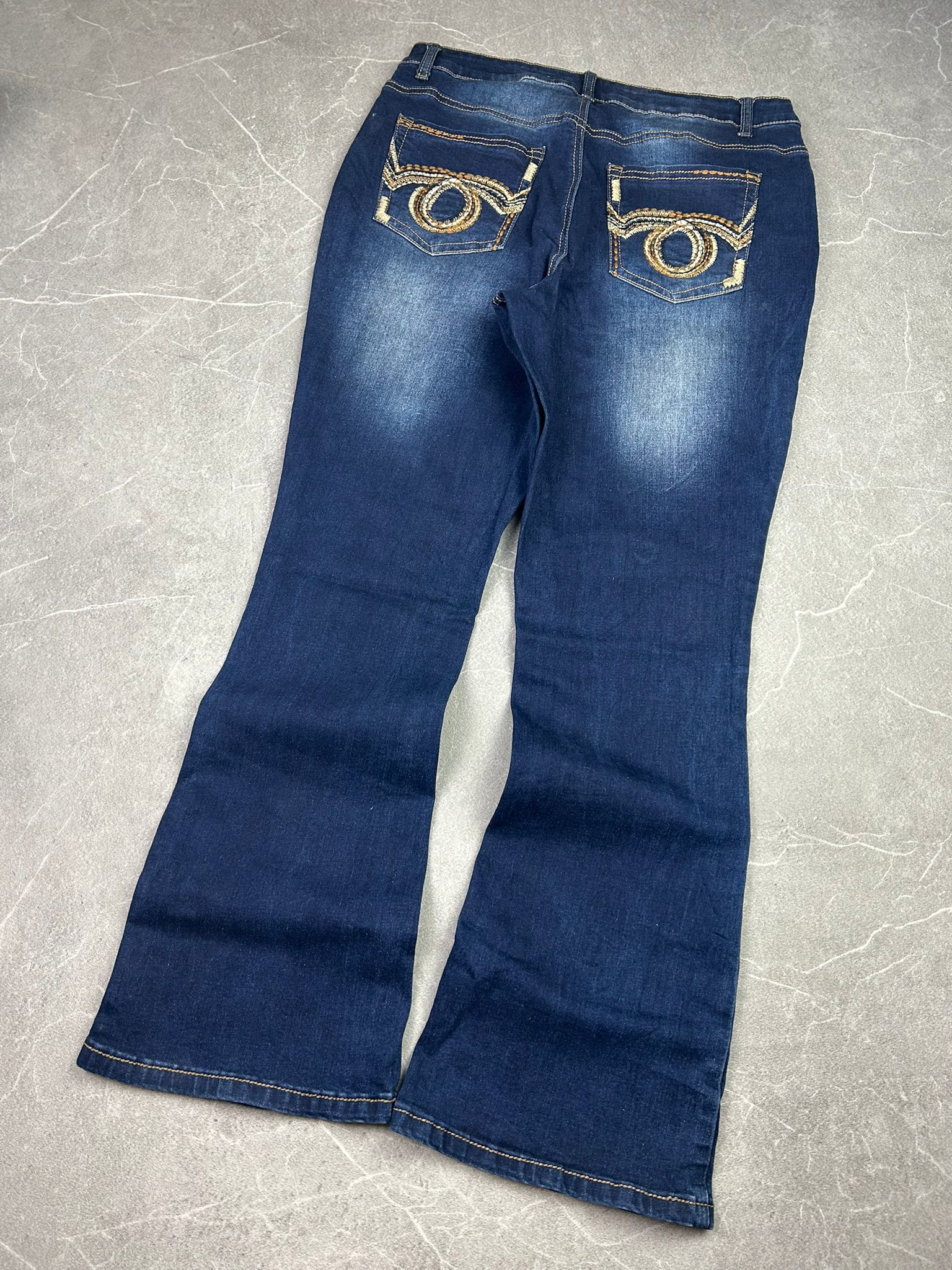 Y2K Bootcut/Flared Jeans (M)