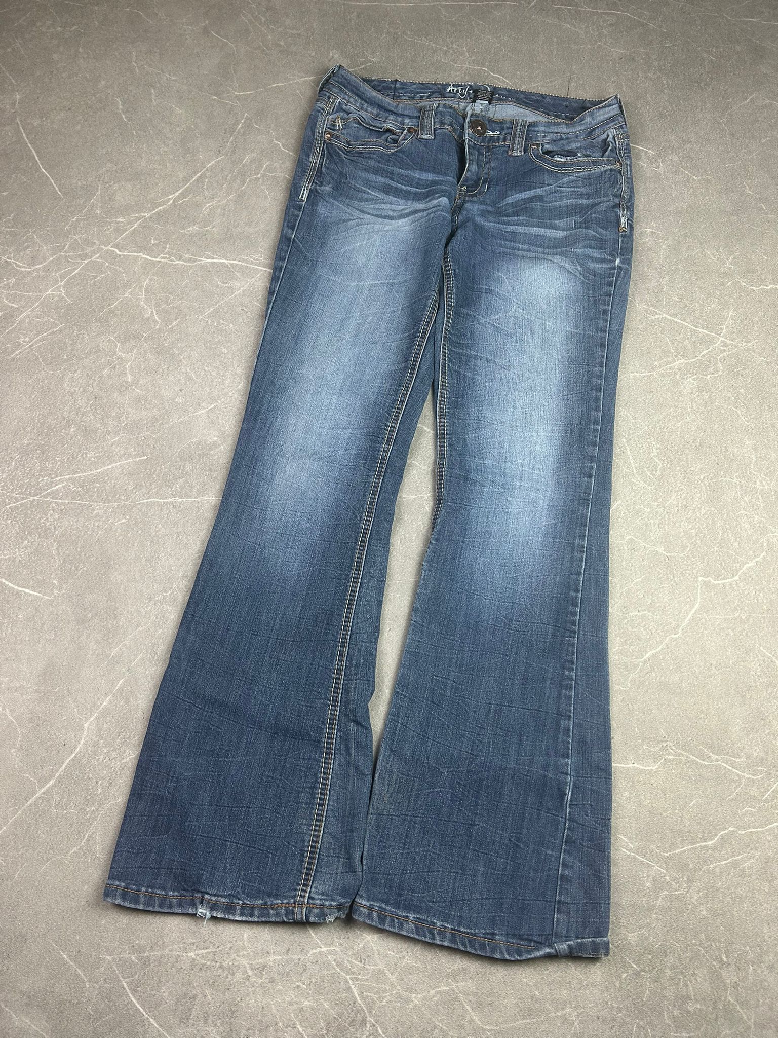 Y2K Bootcut/Flared Jeans (M)