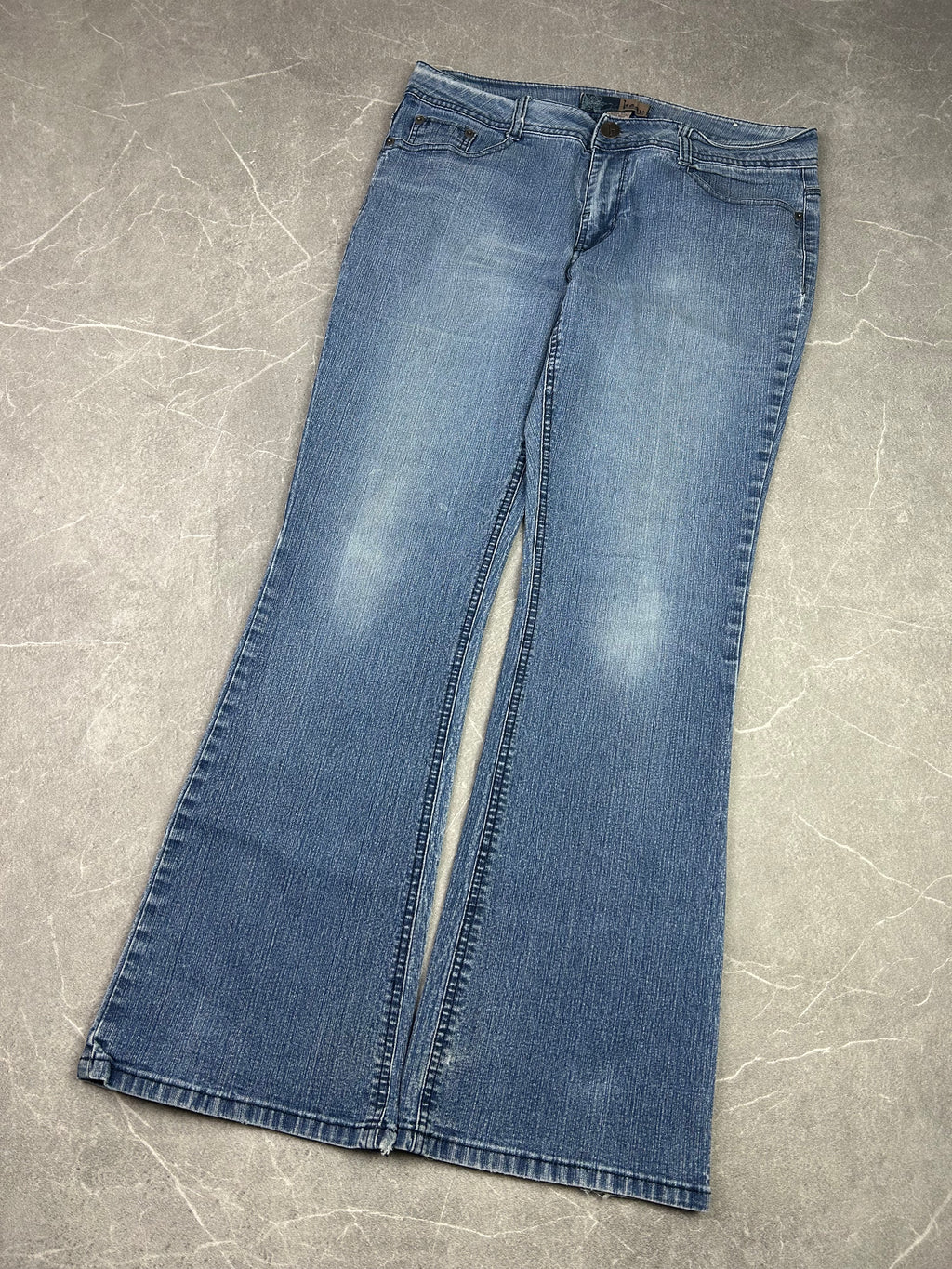 Y2K Bootcut/Flared Jeans (M)