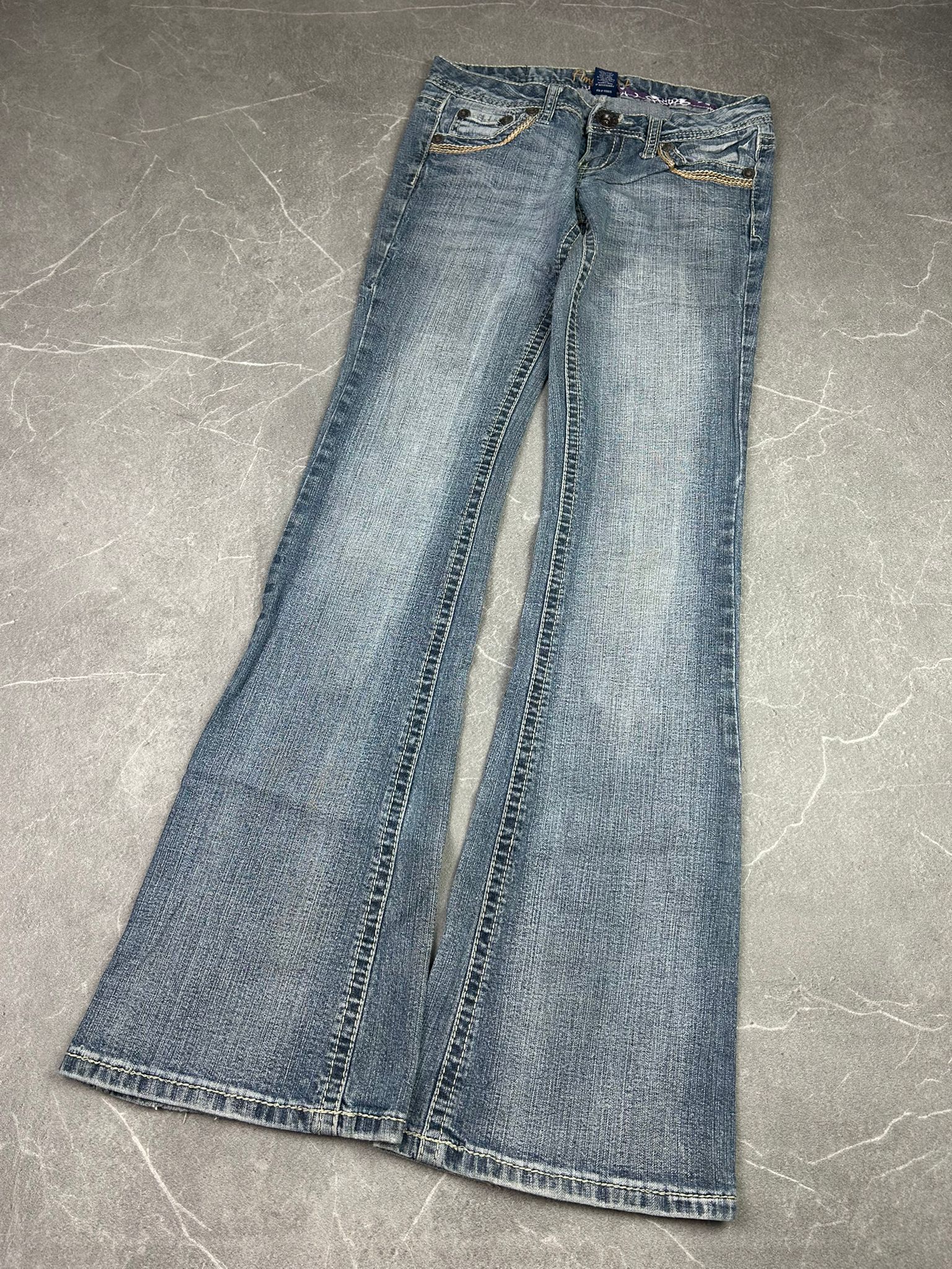 Y2K Bootcut/Flared Jeans (M)