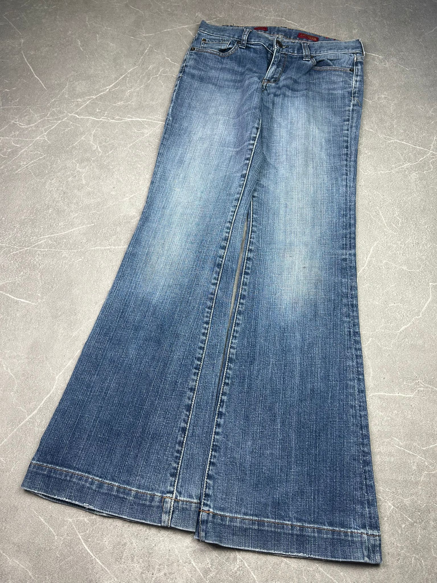 Y2K Bootcut/Flared Jeans (M)