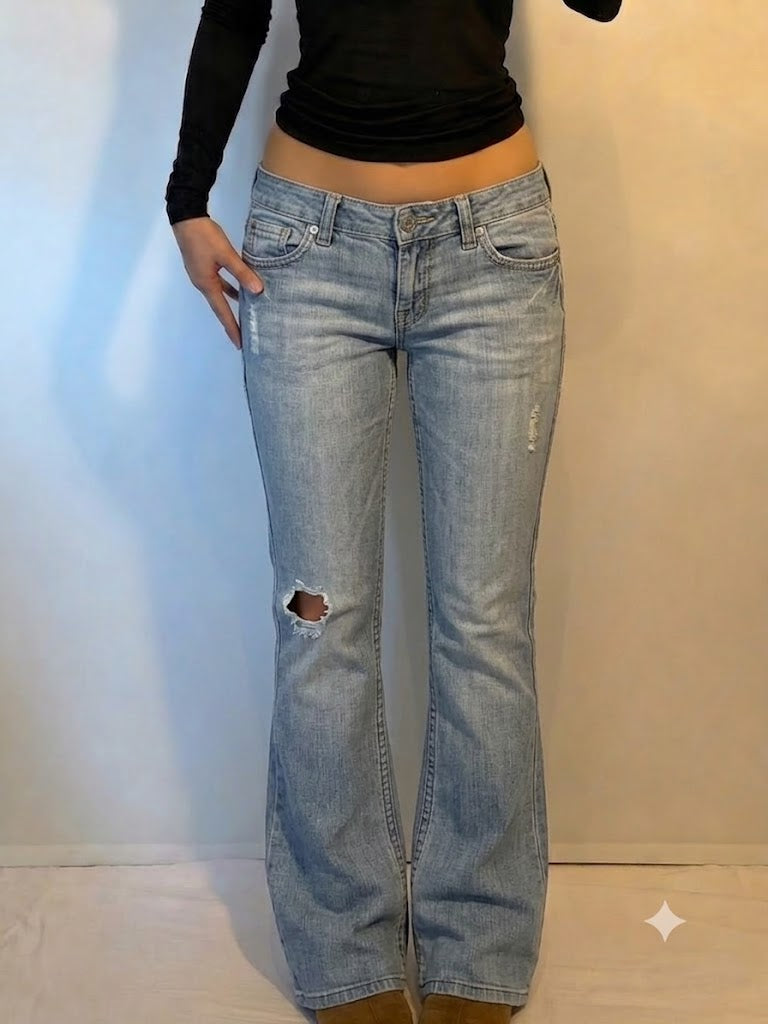 Y2K Bootcut/Flared Jeans (M)